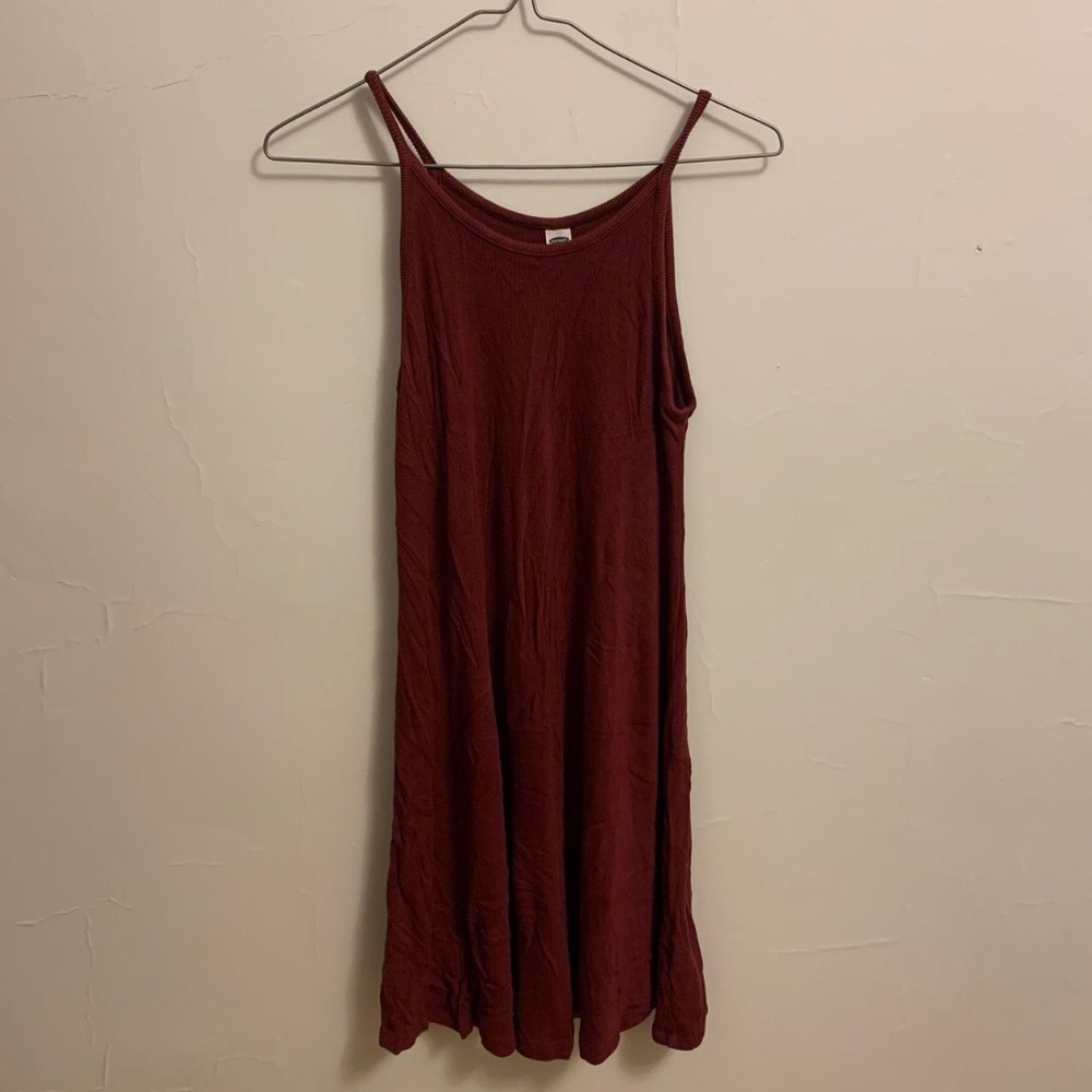Old Navy women's strapless burgundy ribbed midi tank dress, size small